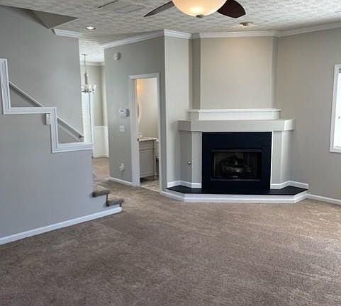 3rd image of 1541 Springleaf Ct SE