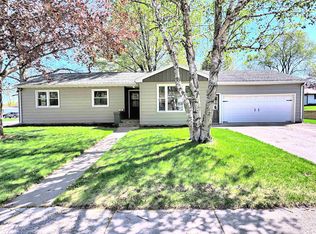 405 W 13th St, Kaukauna, WI 54130