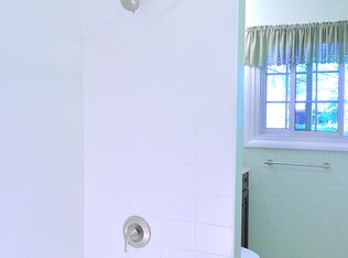 1450 Highland Blvd, Hoffman Estates, IL 60169