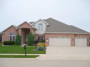 7221 N Wescott Ct, Peoria, IL 61615