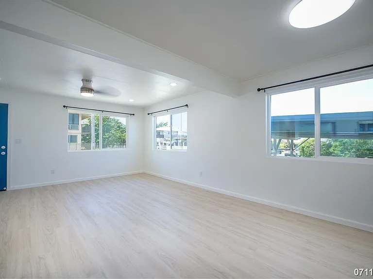 3484 Campbell Ave — Photo 8