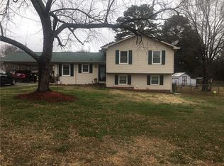 1827 Town Pl, Snellville, GA