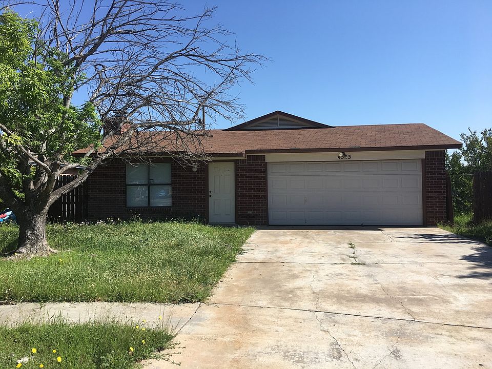 1st image of 4503 Lago Cir