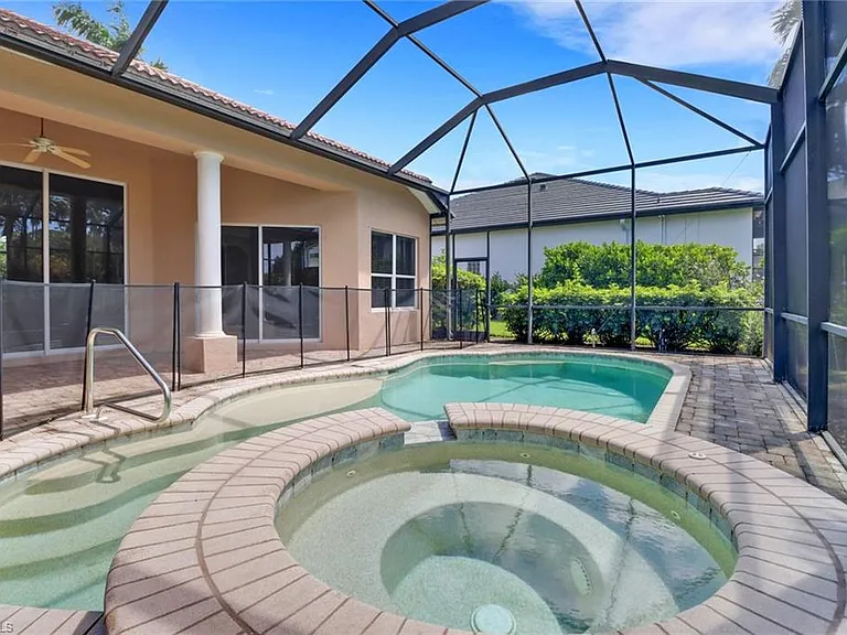 11128 Sierra Palm Ct — Photo 33