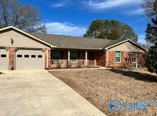 2800 Glasgow Pl SW, Decatur, AL 35603
