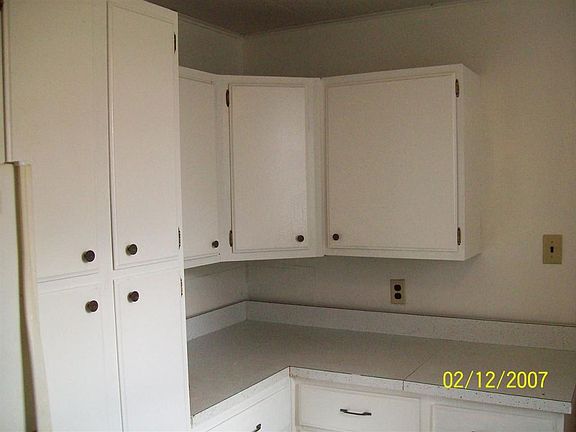 4th image of 506 Sherman St