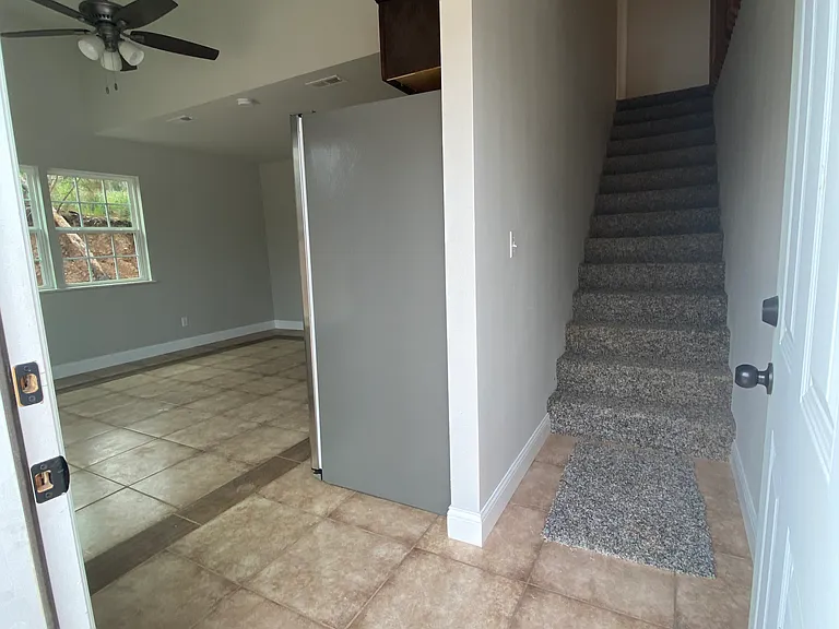 158 Koloiki Ln #B — Photo 11
