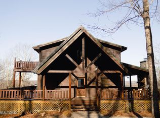 435 John J Smith Rd, Oneida, TN 37841