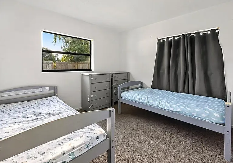 2nd Bedroom