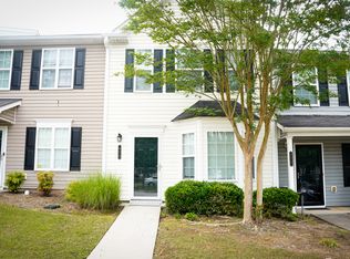 879 Crestwell Cir SW, Atlanta, GA 30331