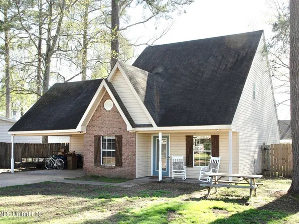 513 Stonecreek Dr, Brandon, MS 39042