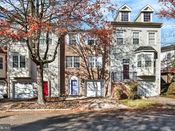9104 Lake Largo Dr, Upper Marlboro, MD 20774