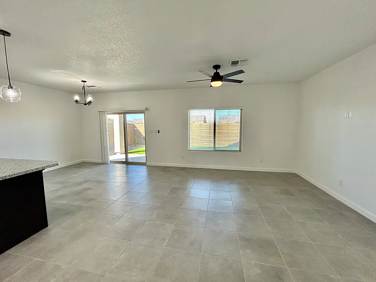 3502 Ostrich Dr — Photo 4