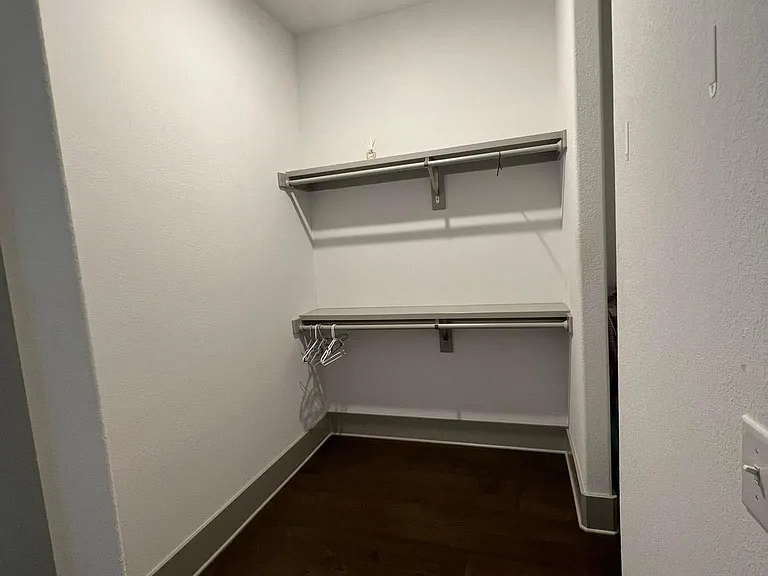 285 Gulfview Cir — Photo 25