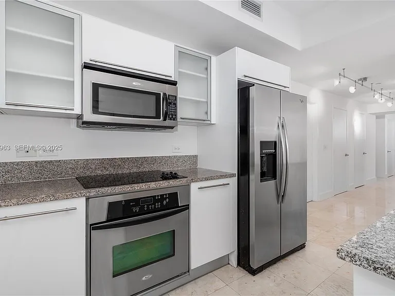 888 Biscayne Blvd #3609 — Photo 4