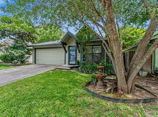3926 CHIMNEY SPRINGS DR, San Antonio, TX 78247