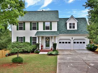 407 Dunagan Chase Dr, Lawrenceville, GA 30045