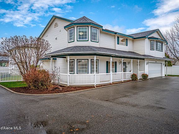 2nd image of 3683 E Mullan Ave