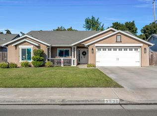 2936 Tarragon Ave, Hanford, CA 93230