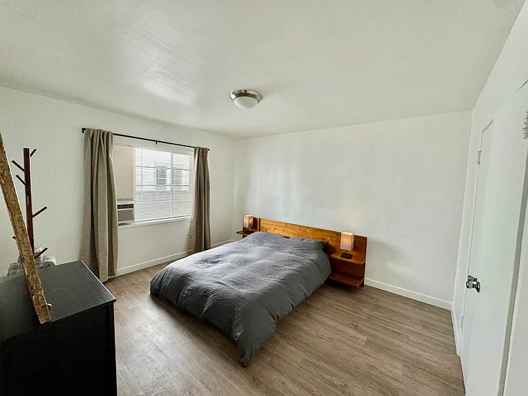 8277 W Fountain Ave #4 — Photo 6