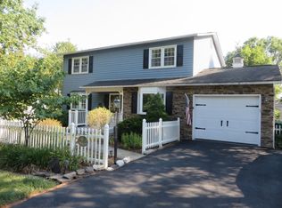 1240 Siloam Rd, Chambersburg, PA 17201