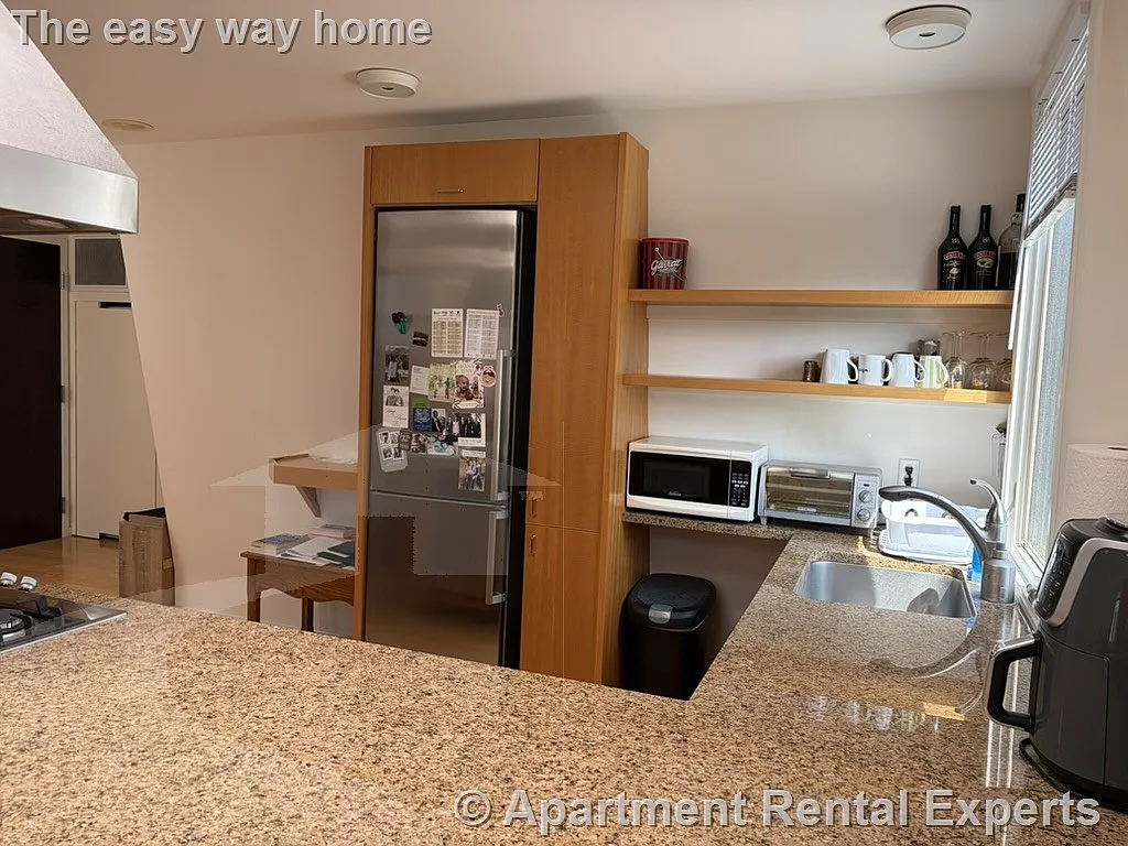 1 bed, 600 sqft, $3,400 — Photo 3