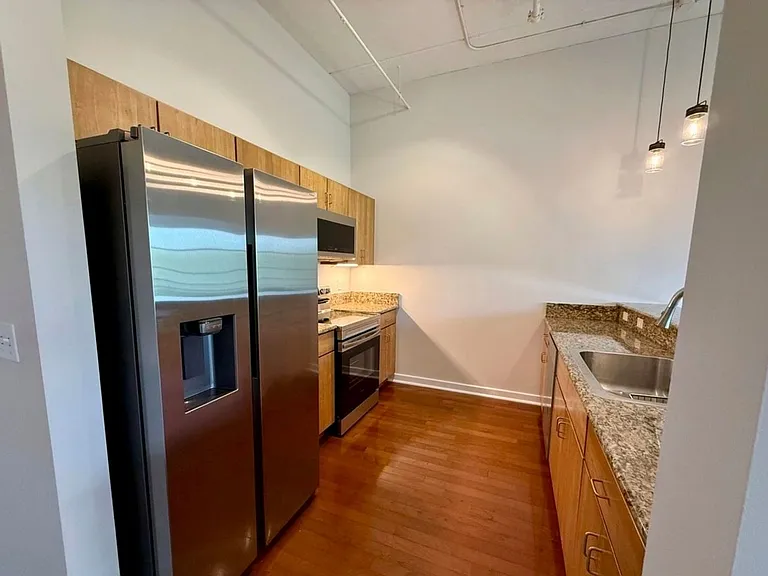 1661 Riverside Ave #415 — Photo 6