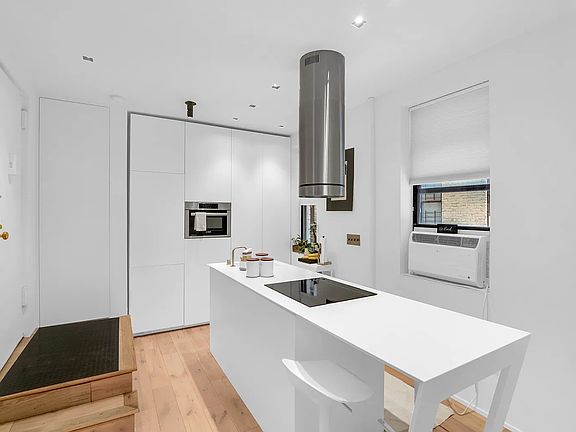 2nd image of 21-37 33rd St #1G