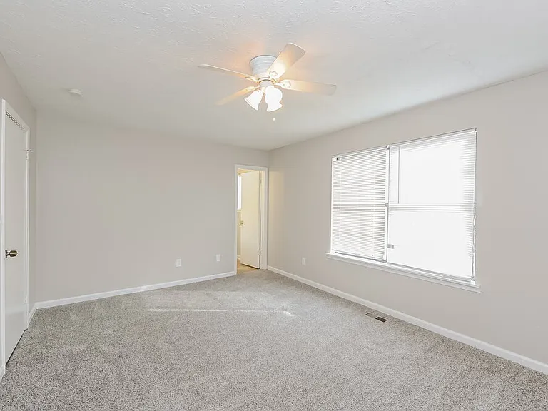 2687 Del Ridge Dr — Photo 13