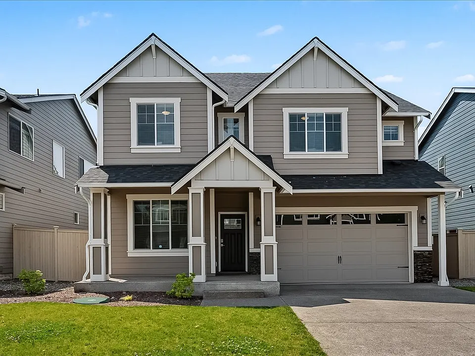 3106 Stephanie Loop NE