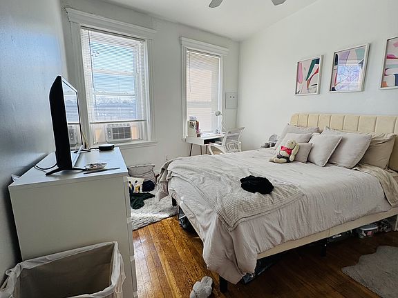 2nd image of 151 Park Dr #26A