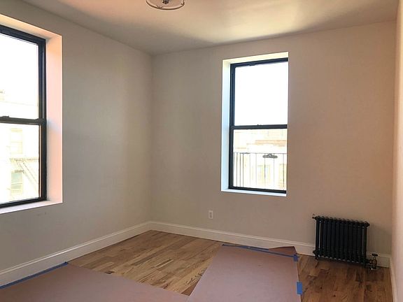 5th image of 209 E 165th St APT 5G