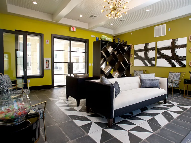 Trillium Terrace — Photo 8