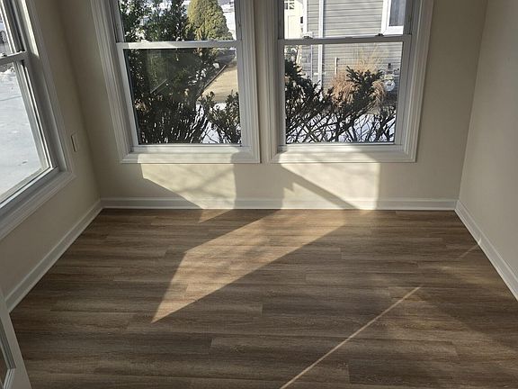 5th image of 420 S Saint Thomas Dr