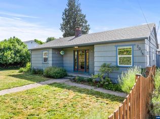 2015 Hoffman Rd NE, Salem, OR 97305