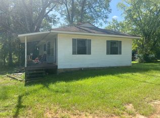 71 Cedar Ave, Pine Hill, AL 36769