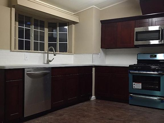 3rd image of 1782 Midfield Ave