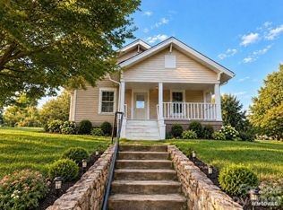 77 Archer St, Granite Falls, NC 28630