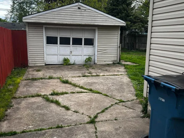 3162 Lincoln St, Lorain, OH 44052