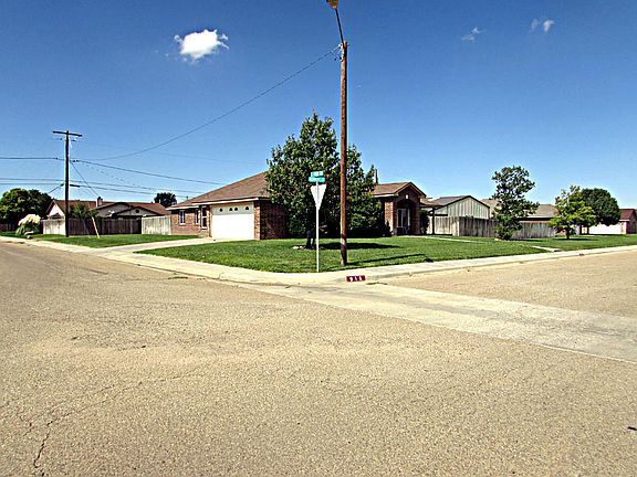 3rd image of 916 Bob White Ave
