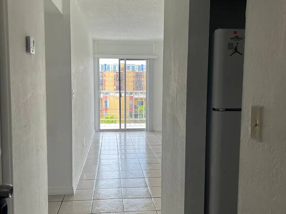 801 NW 47th Ave