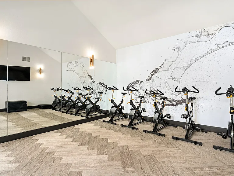 Axiom La Jolla — Photo 20