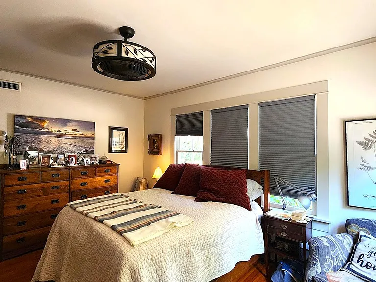 517 S Flood Ave — Photo 17
