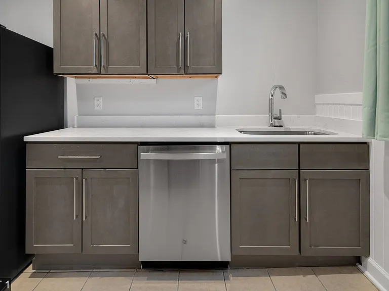 710 Stewart Ave — Photo 140