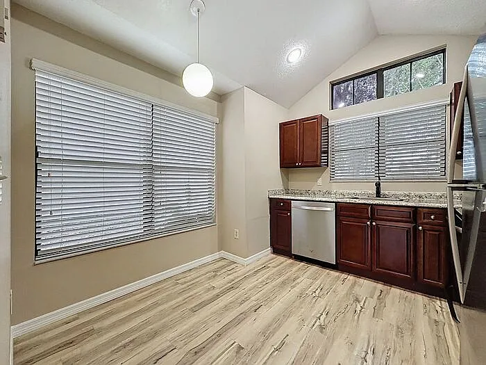 5392 Rocking Horse Pl — Photo 3