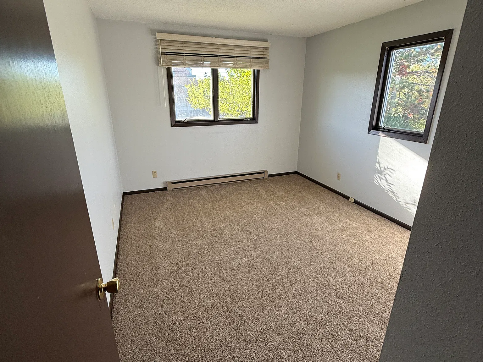 2 bed, 960 sqft, $1,000 — Photo 3