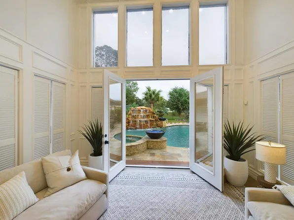 7702 Antoine Dr, Houston, TX 77088