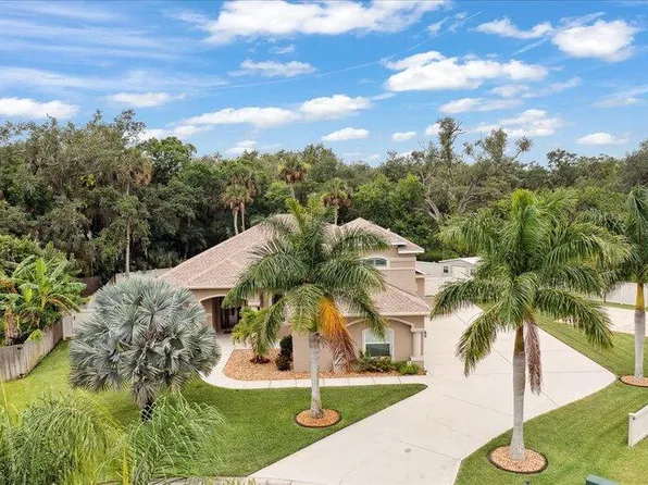 1300 Myrtle Oak Court NE, Palm Bay, FL 32907