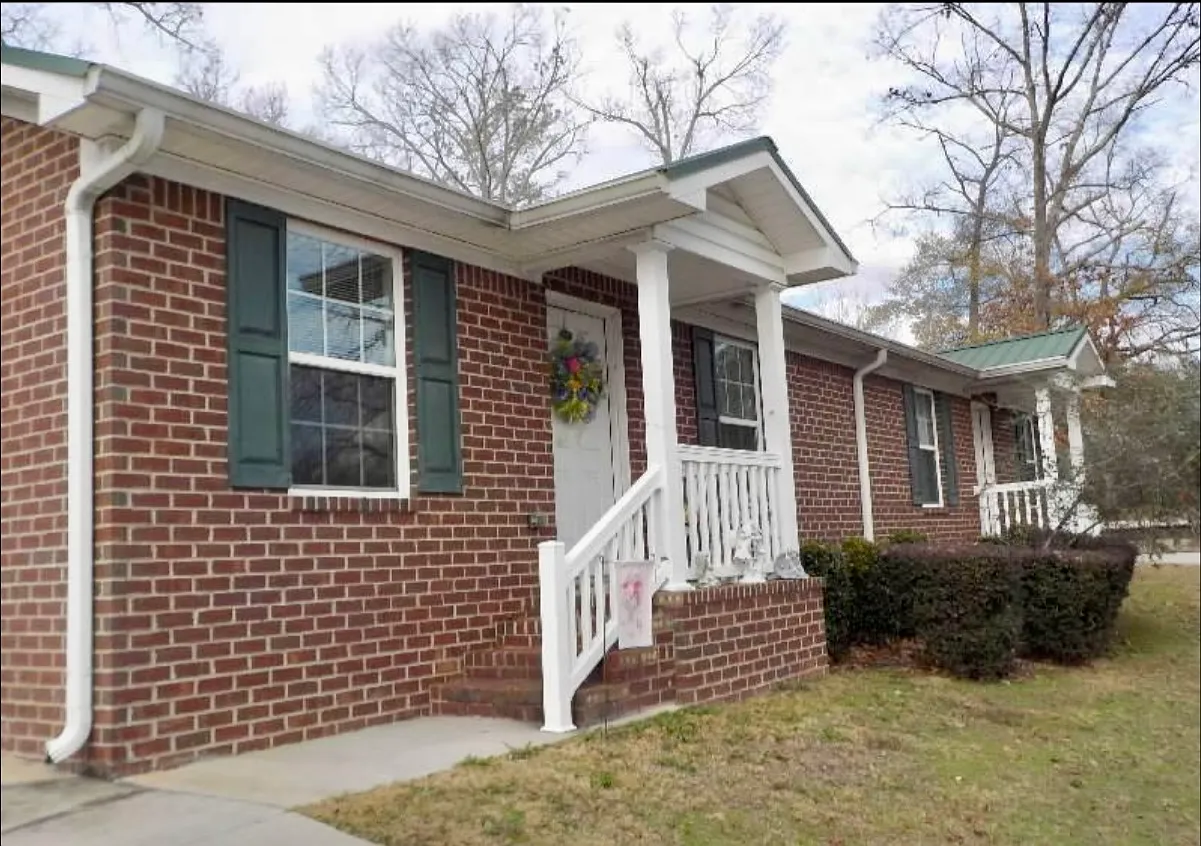 100 Old Berzelia Rd — Photo 1