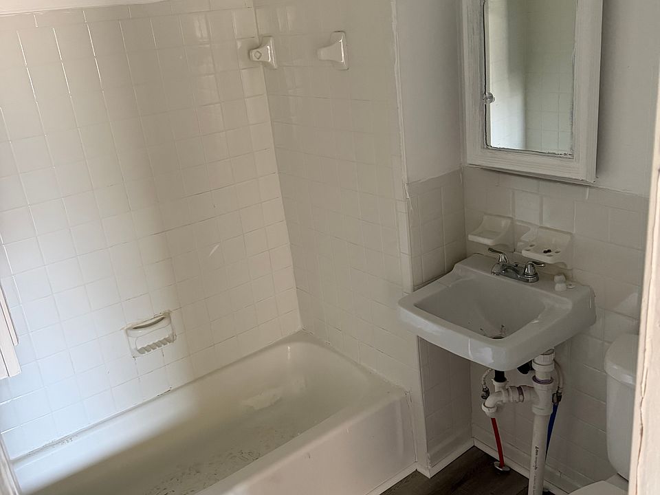 1st image of 33021 Alamo Ct